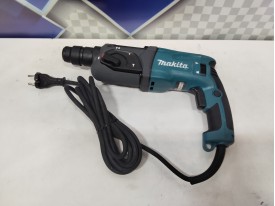 Перфоратор Makita HR 2470  (б/у)