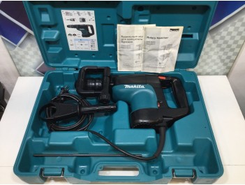 Перфоратор Makita HR 4001 C 