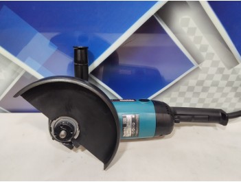 Угловая шлифмашина MAKITA 9069  (б/у)