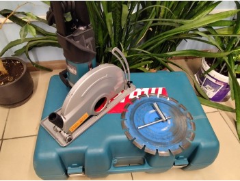 Штроборез-бороздодел Makita 4112 HS 