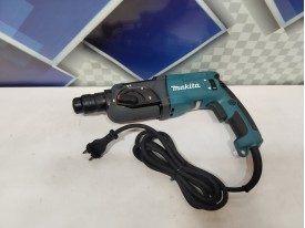 Перфоратор Makita HR 2470  (б/у)