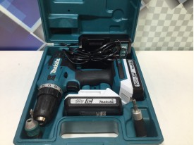 Шуруповерт Makita DF 488 D