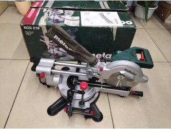 Пила торцовочная Metabo KGS 216 (б/у)
