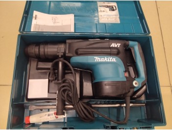 Перфоратор  Makita HR 5211 C  (б/у)