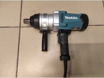 Гайковерт  Makita TW 1000  (б/у)