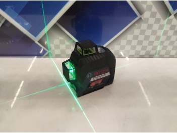 Нивелир лазерный Bosch GLL 3-80 G (б/у)
