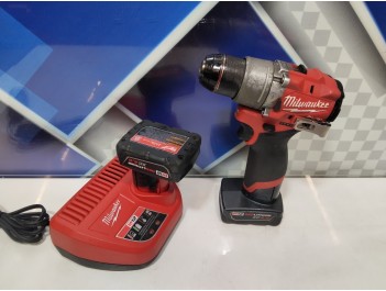 Шуруповерт Milwaukee M12 3404-20 (б/у)