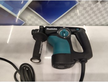 Перфоратор  Makita HR 2810  (б/у)
