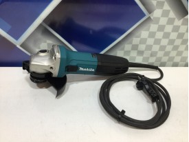 Шлифмашина угловая Makita GA 5030