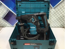 Перфоратор Makita HR 3001С