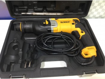 Перфоратор DeWALT D 25143