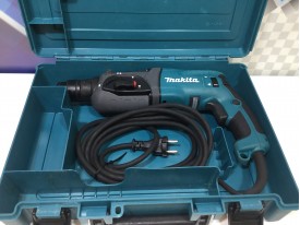 Перфоратор Makita HR 2470 