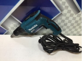 Шуруповерт Makita FS 4000 