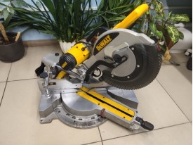 Пила торцовочная DeWalt DWS 780 (б/у)