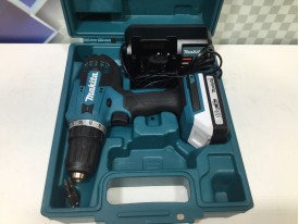 Шуруповерт Makita DF 488 D