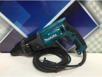 Перфоратор Makita HR 2470 