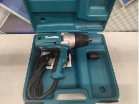 Ударный гайковерт Makita TW 0350  (б/у)