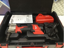 Заклепочник MILWAUKEE M12 BPRT