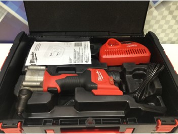 Заклепочник MILWAUKEE M12 BPRT