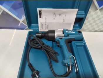 Гайковерт ударный Makita TW 0200  (б/у)