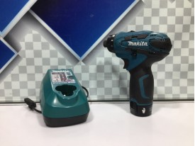 Винтовёрт Makita DF 030 D