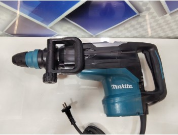 Перфоратор Makita HR 5202 C  (б/у)