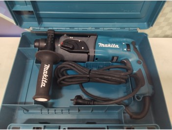 Перфоратор Makita HR 2470  (б/у)