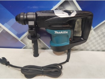Перфоратор Makita HR 3200 C  (б/у)