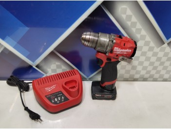 Шуруповерт Milwaukee M12 3404-20 (б/у)