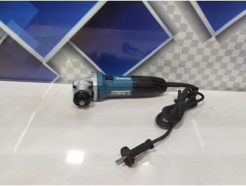 Шлифмашина угловая Makita GA 5030  (б/у)