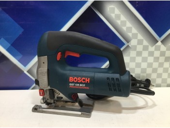 Лобзик Bosch GST 135 BCE 