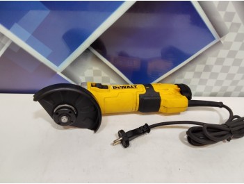 Шлифмашина угловая Dewalt DWE 4257