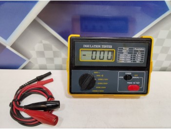 Мегаомметр