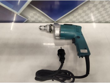 Безударный шуруповерт Makita 6805 BV  (б/у)