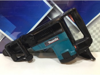 Перфоратор  Makita HR 5001 C 