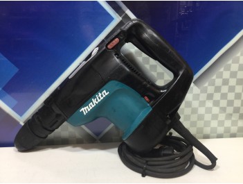 Перфоратор Makita HR 4001 C 