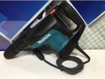 Перфоратор Makita HR 4001 C 