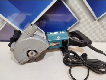 Штроборез Makita SG 150 