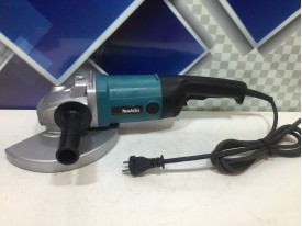 Угловая шлифмашина MAKITA 9069 