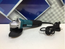 Шлифмашина угловая Makita GA 5030 