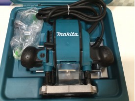 Фрезер Makita RP 0900 C