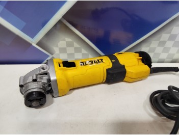 Шлифмашина угловая Dewalt DWE 4257 (б/у)