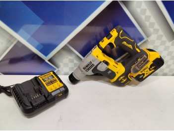 Перфоратор аккумуляторный DeWALT DCH 172 N