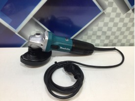 Шлифмашина угловая Makita GA 5030