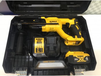 Перфоратор аккумуляторный DeWalt DCH 133