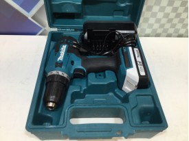 Шуруповерт Makita DF 488 D