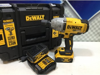 Гайковерт ударный DeWalt DCF 899