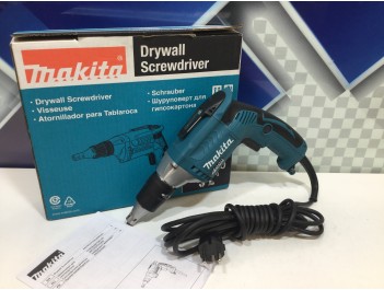 Дрель-шуруповёрт MAKITA FS4300