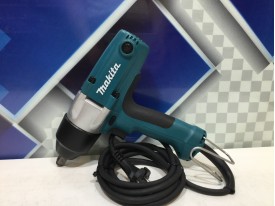 Гайковерт ударный Makita TW 0200 