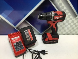 Шуруповерт Milwaukee M18 CBLD